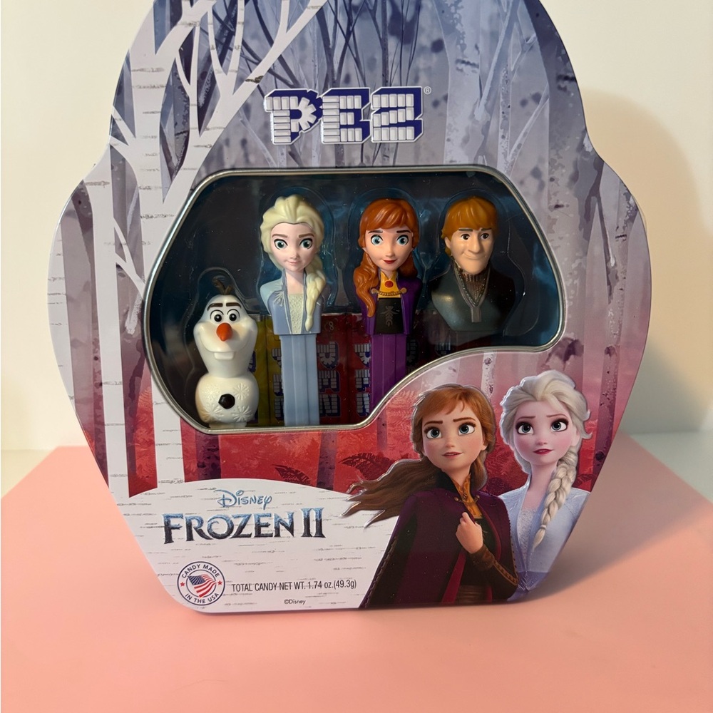 Disney Frozen II PEZ Dispenser Set - Blue, Purple, White
